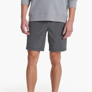 Vuori Pebble Short Gray Striped men’s size 36